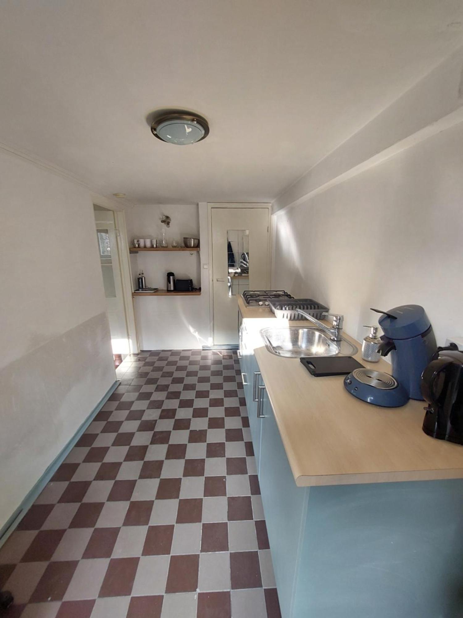 Apartment Cosy In Basement